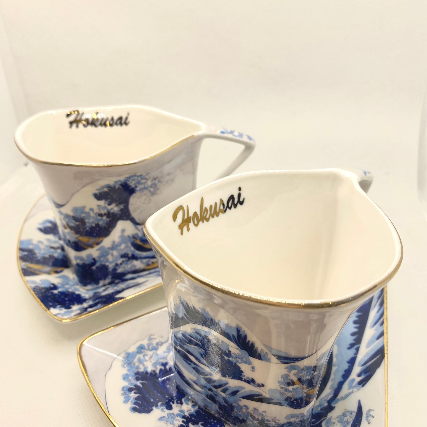 Ensemble 2 Tasses Triangulaire - La Vague Hokusai