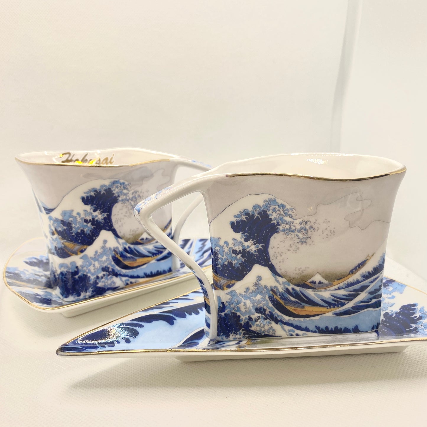 Ensemble 2 Tasses Triangulaire - La Vague Hokusai